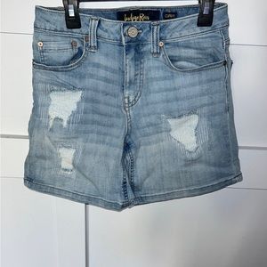 Indigo Rein Distressed Denim Shorts Curvy Fit Size 5